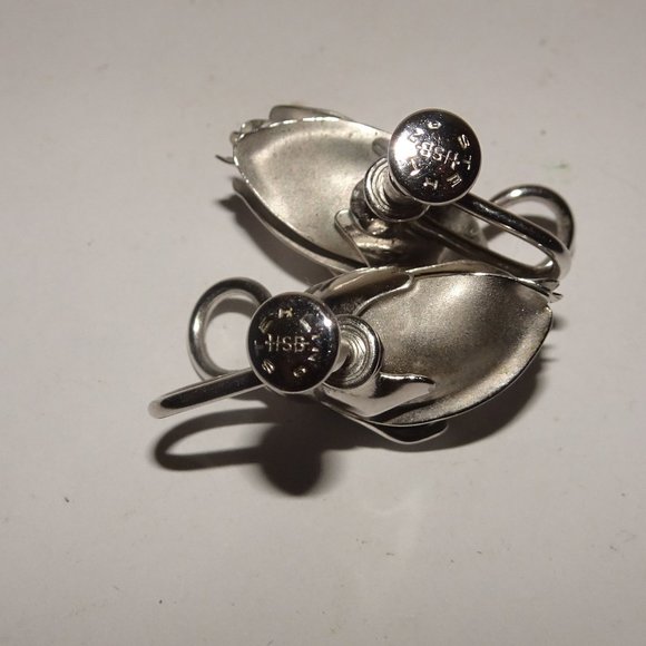 Vtg. HSB Rose Bud Sterling Screw Back Earrings - Picture 5 of 5